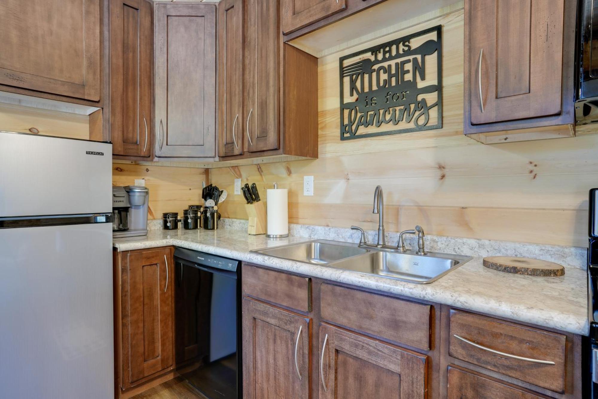 Lakeside Trenton Cabin On 7-Acre Property! ภายนอก รูปภาพ