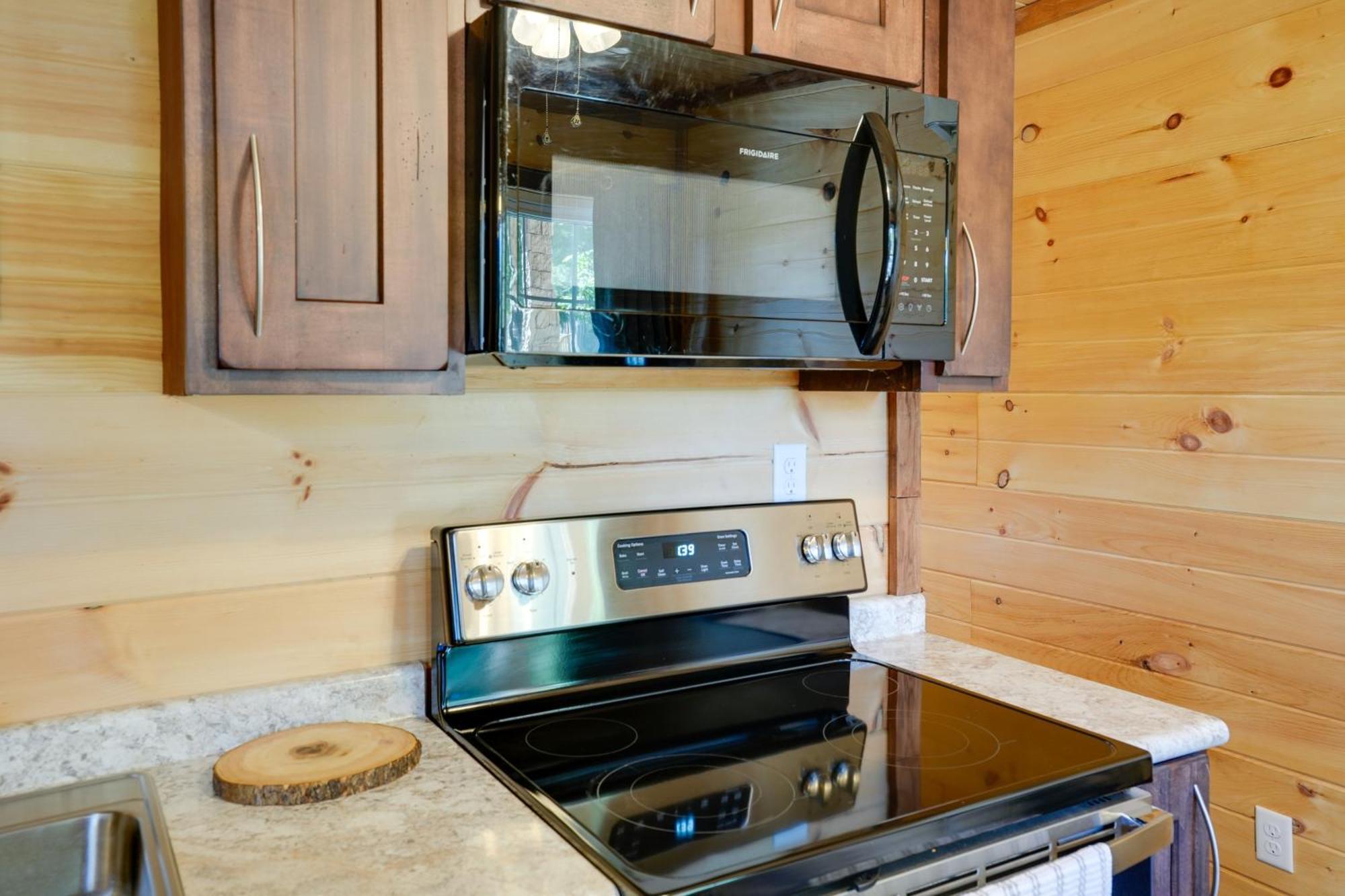 Lakeside Trenton Cabin On 7-Acre Property! ภายนอก รูปภาพ
